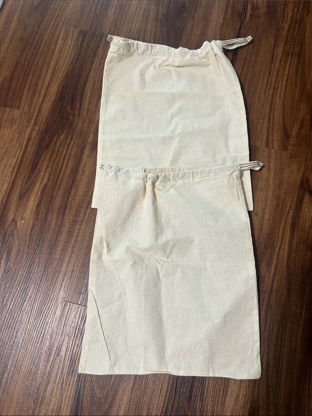 Tory Burch Cream Drawstring Dust Bags (Set of 2)